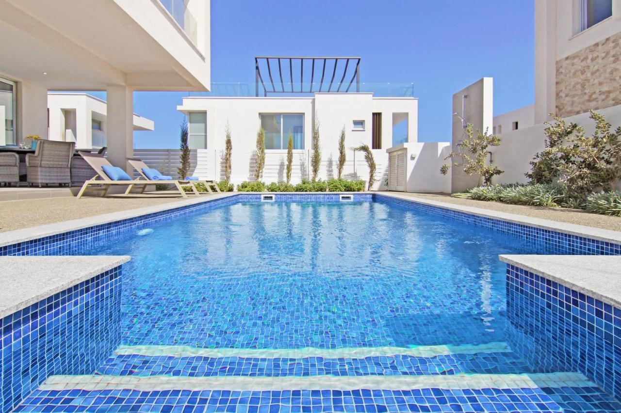Villa Nova Protaras Exterior photo